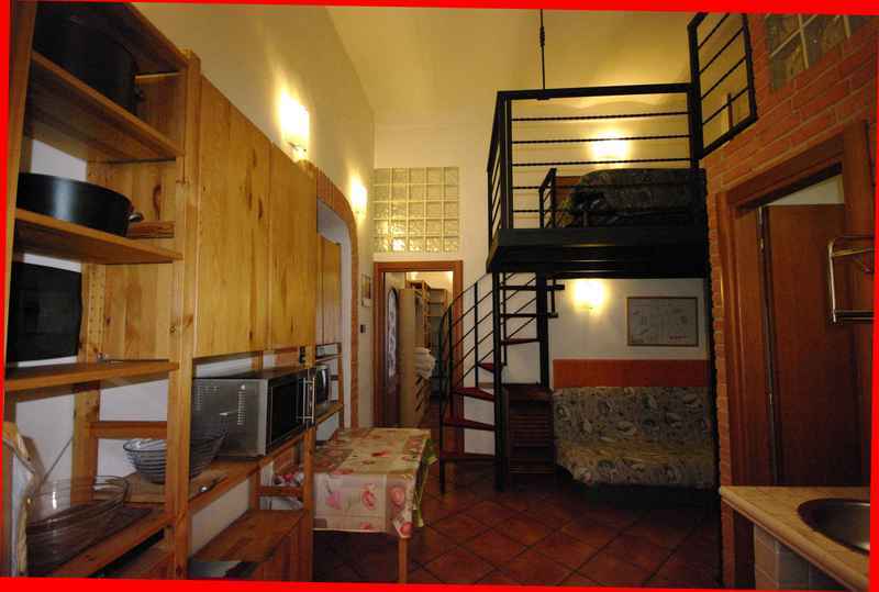 Hotel Aabacus Pyramid House
